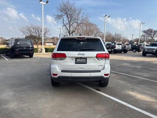2019 Jeep Grand Cherokee Laredo