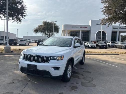 2019 Jeep Grand Cherokee Laredo
