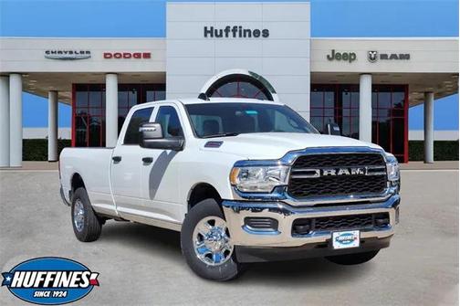 2024 RAM 2500 Tradesman Crew Cab 4x2 8' Box