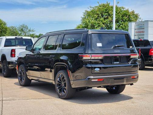 High Gloss Black 2026 Jeep Grand Wagoneer Summit Reserve 4x4