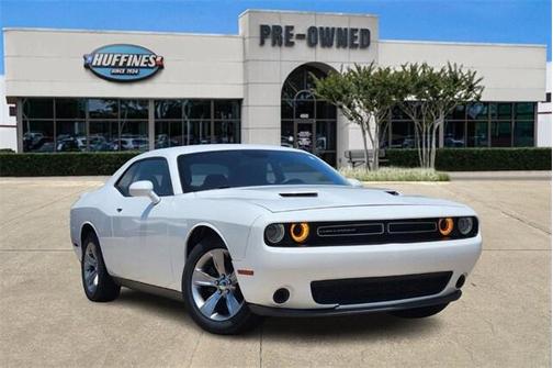 2019 Dodge Challenger SXT