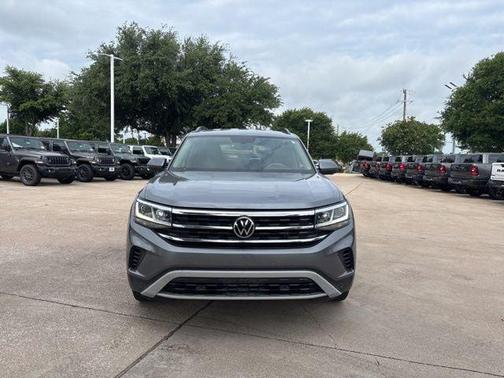 Platinum Gray 2021 Volkswagen Atlas 2.0T SE w/Technology