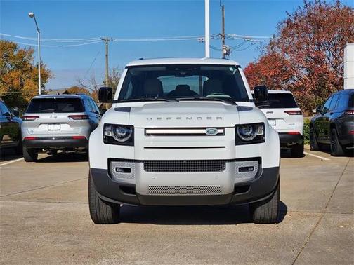 2024 Land Rover Defender 110 P300