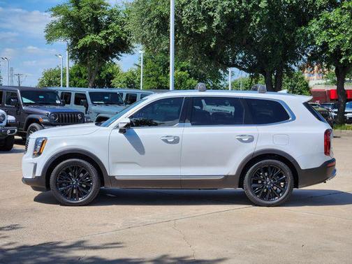 Glacial White Pearl 2021 Kia Telluride SX