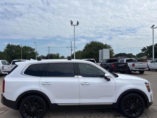 Glacial White Pearl 2021 Kia Telluride SX