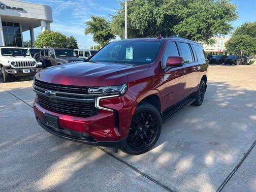 Cherry Red Tintcoat 2022 Chevrolet Suburban RST