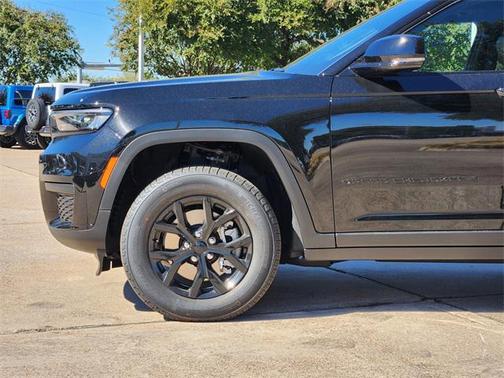 2025 Jeep Grand Cherokee L Altitude