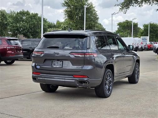 2025 Jeep Grand Cherokee L Summit