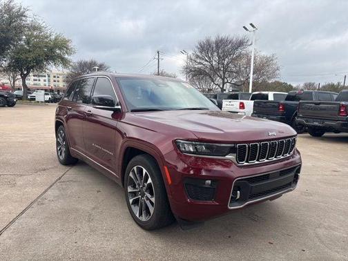 2023 Jeep Grand Cherokee Overland