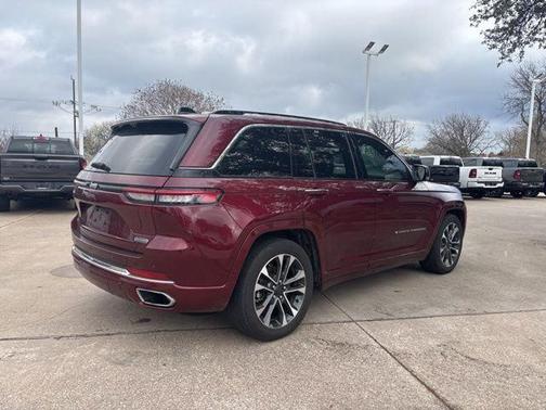 2023 Jeep Grand Cherokee Overland