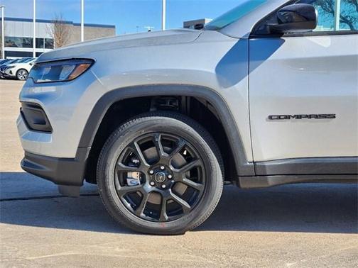 2025 Jeep Compass Latitude