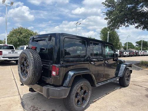 Black Clearcoat 2015 Jeep Wrangler Unlimited Altitude