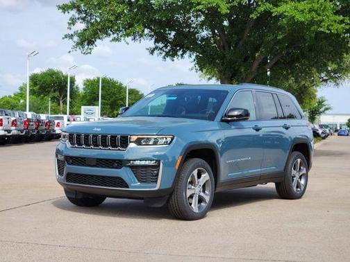 Steel Blue 2026 Jeep Grand Cherokee Limited