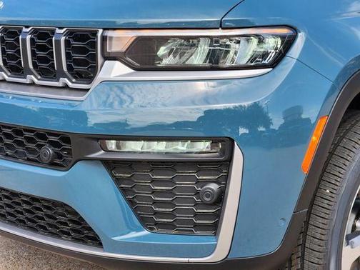 Steel Blue 2026 Jeep Grand Cherokee Limited