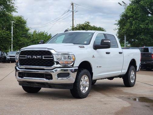 Bright White 2023 RAM 2500 Big Horn Crew Cab 4x4 6'4' Box