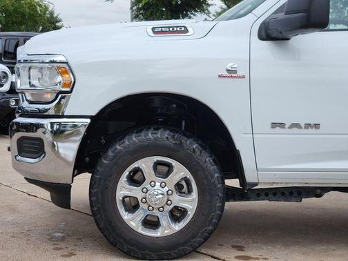 Bright White 2023 RAM 2500 Big Horn Crew Cab 4x4 6'4' Box