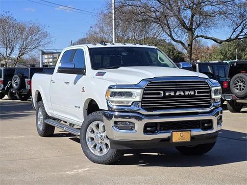 2022 RAM 3500 Laramie Crew Cab 4x4 6'4' Box