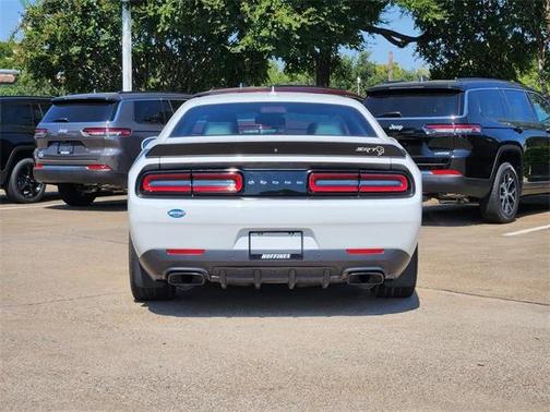 2016 Dodge Challenger SRT Hellcat