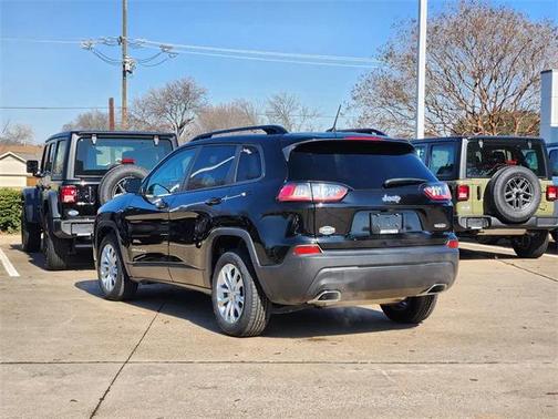 2022 Jeep Cherokee Latitude Lux