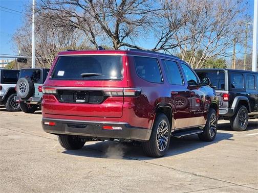 2026 Jeep Grand Wagoneer 4x2