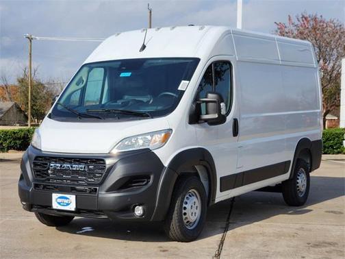 2025 RAM ProMaster 1500 Base