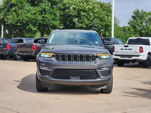 Baltic Gray Metallic Clearcoat 2022 Jeep Grand Cherokee 4xe Base
