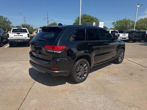 Diamond Black Crystal Pearlcoat 2021 Jeep Grand Cherokee High Altitude