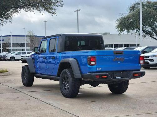 2022 Jeep Gladiator Mojave 4x4