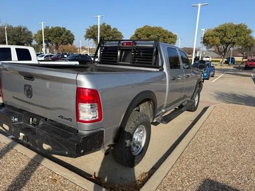 2024 RAM 2500 Tradesman Crew Cab 4x4 6'4' Box