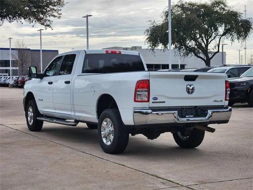2024 RAM 2500 Big Horn Crew Cab 4x4 8' Box