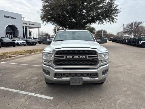 2024 RAM 2500 Big Horn Crew Cab 4x4 8' Box