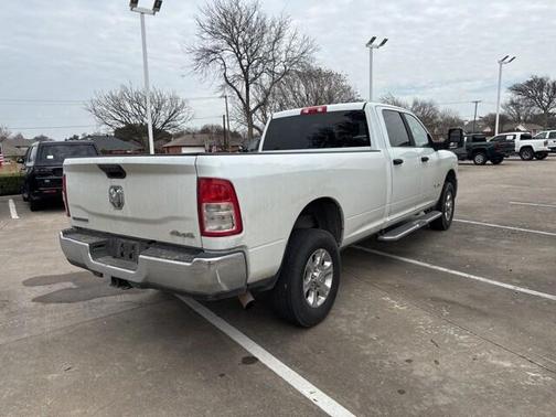 2024 RAM 2500 Big Horn Crew Cab 4x4 8' Box