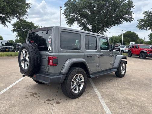 Sting-Gray Clearcoat 2018 Jeep Wrangler Unlimited Sahara