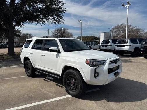 2023 Toyota 4Runner SR5