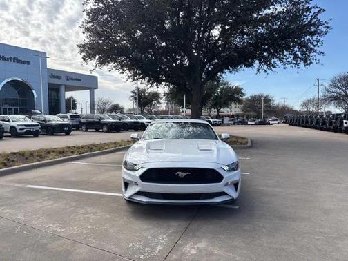 2020 Ford Mustang EcoBoost