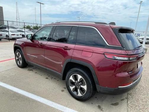 2023 Jeep Grand Cherokee 4xe Base