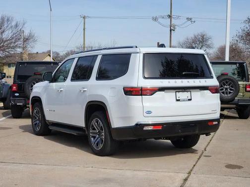 2024 Jeep Wagoneer Series II 4x4