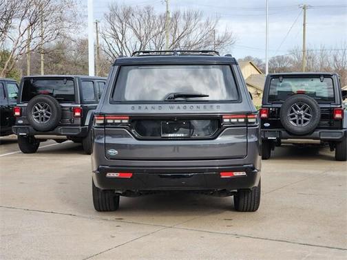 2024 Jeep Grand Wagoneer Series II 4x4