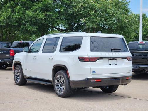 Bright White 2024 Jeep Wagoneer Series II 4x2