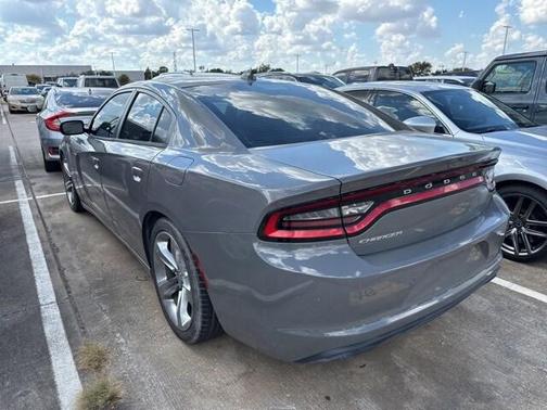 2017 Dodge Charger SXT