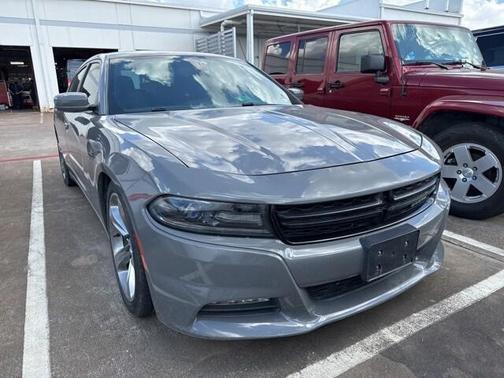 2017 Dodge Charger SXT