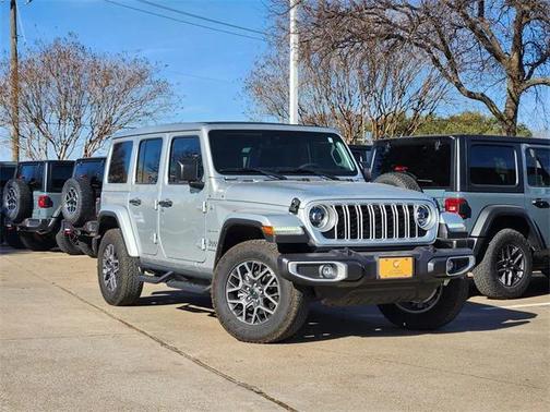 2024 Jeep Wrangler 4-Door Sahara 4x4