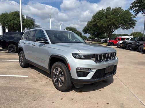 Silver Zynith 2023 Jeep Grand Cherokee 4xe Base