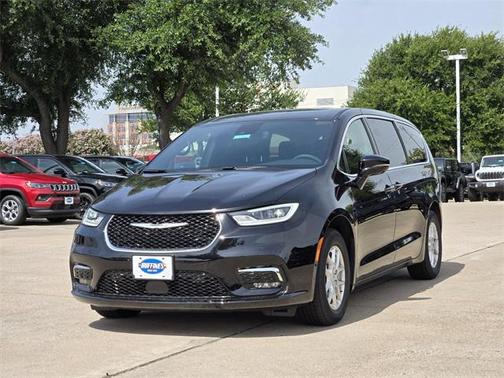 2025 Chrysler Pacifica L