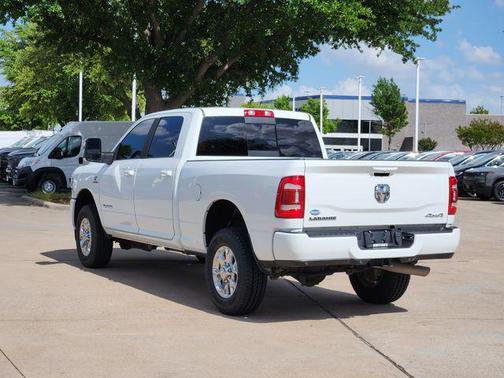 Bright White Clearcoat 2024 RAM 2500 Laramie Crew Cab 4x4 6'4' Box