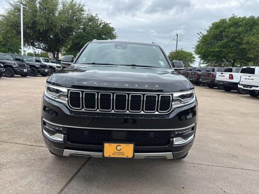 Diamond Black Crystal Pearlcoat 2022 Jeep Wagoneer Series III 4x4
