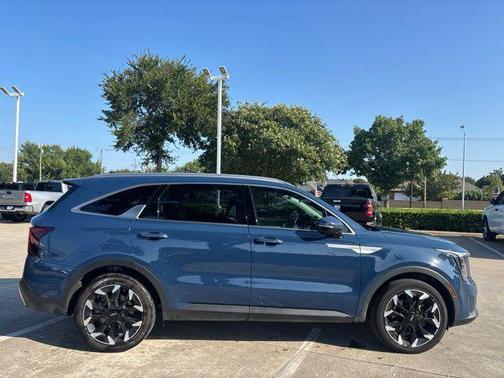 Midnight Lake Blue 2024 Kia Sorento SX