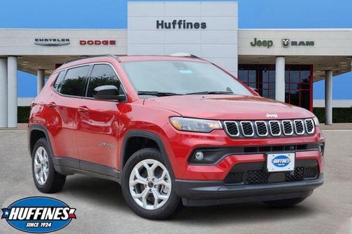 Red Hot Pearlcoat 2026 Jeep Compass Latitude