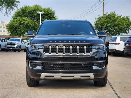 2024 Jeep Wagoneer L Series II 4x2