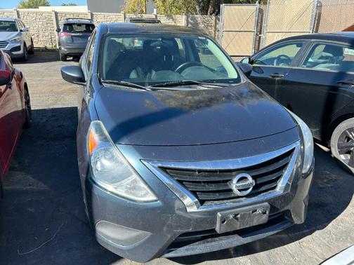 2015 Nissan Versa 1.6 SV